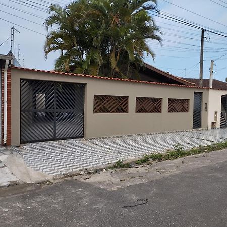 Вілла Casa A 50 Metros Da Praia - No Melhor Local Da Pg Прая-Гранді Екстер'єр фото
